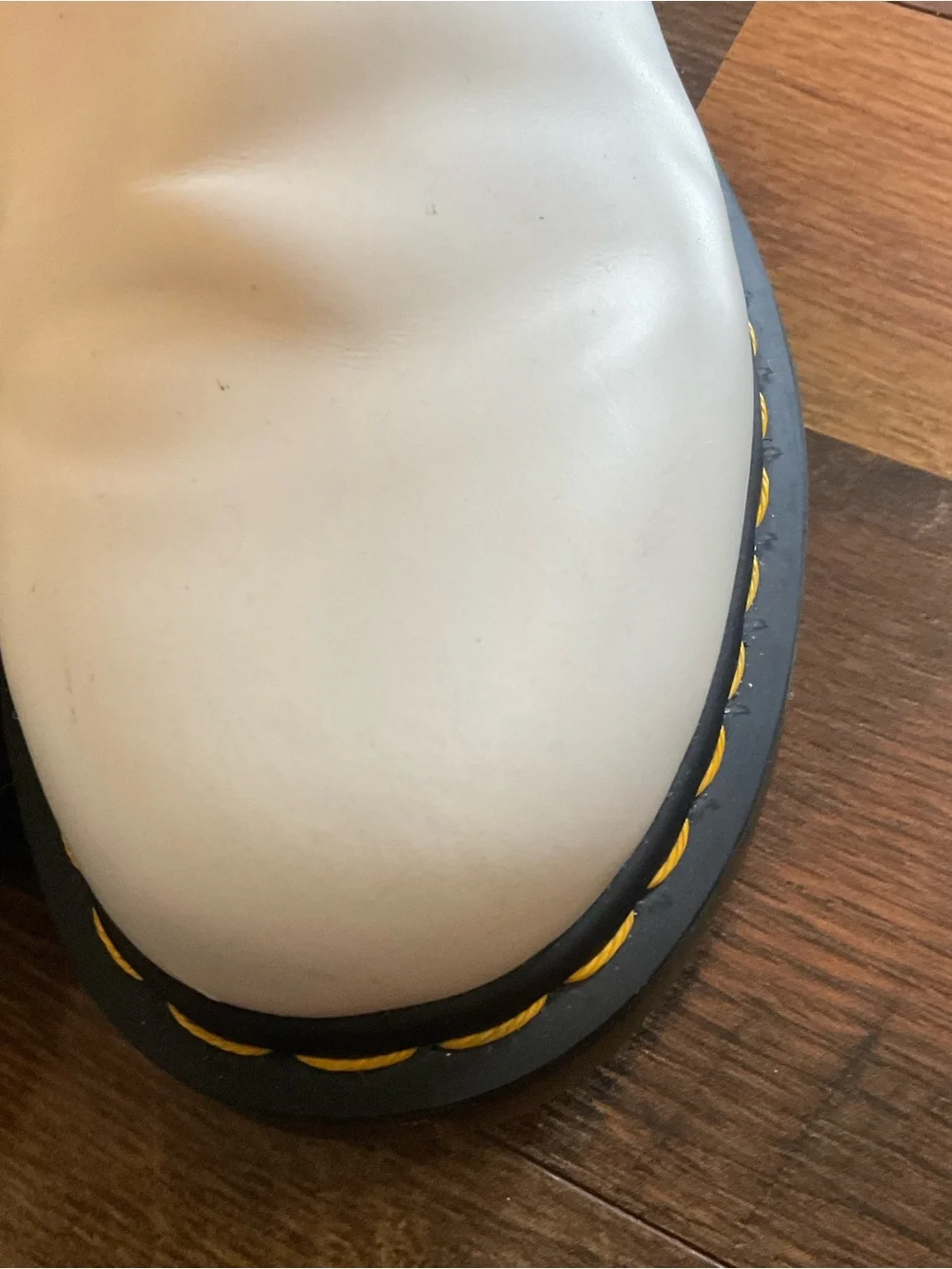 Dr Martens Chelsea Boot 2976 White 6
